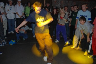 NOWE ZDJĘCIA Z LETS GET BACK TO THE OLD SCHOOL